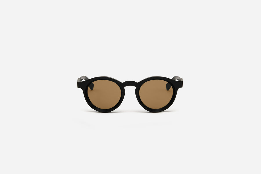 P3 Round - SP-01 ~ Black/Tobacco