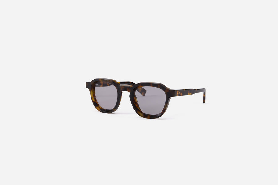 Geometric - SP-05 ~ Tortoise/Grey
