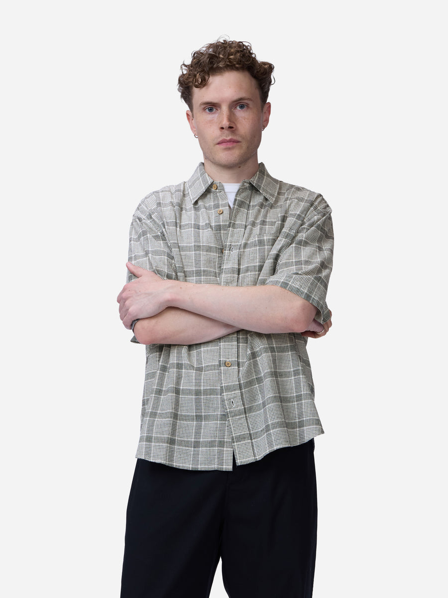 Short Sleeve Commuter Shirt ~ Handloom Grey Check